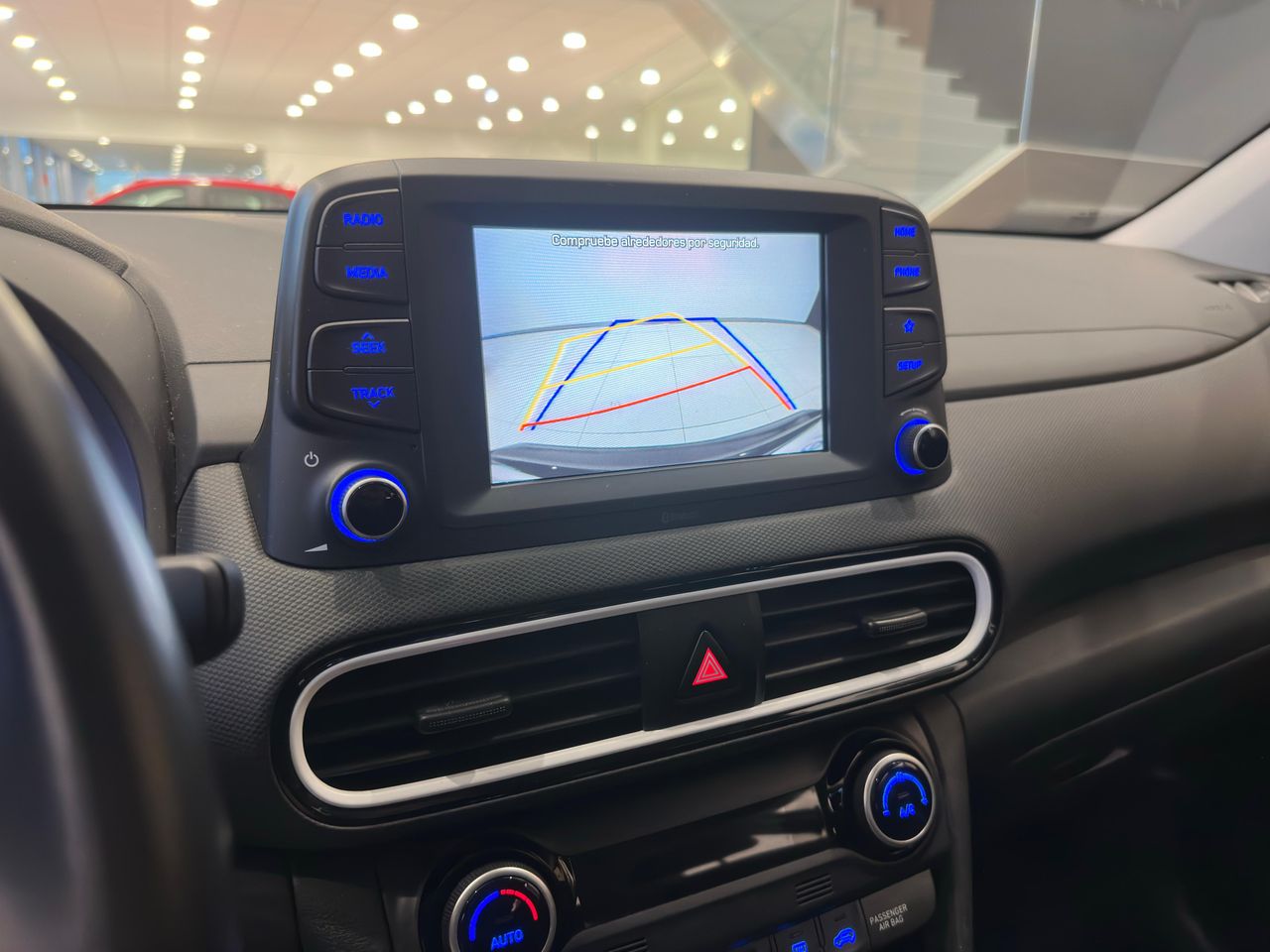Foto Hyundai Kona 21