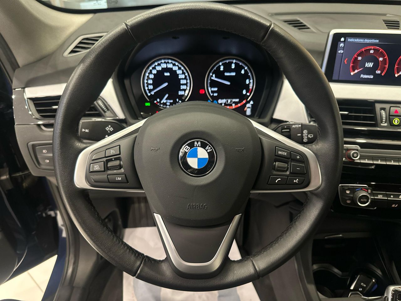 Foto BMW X1 13