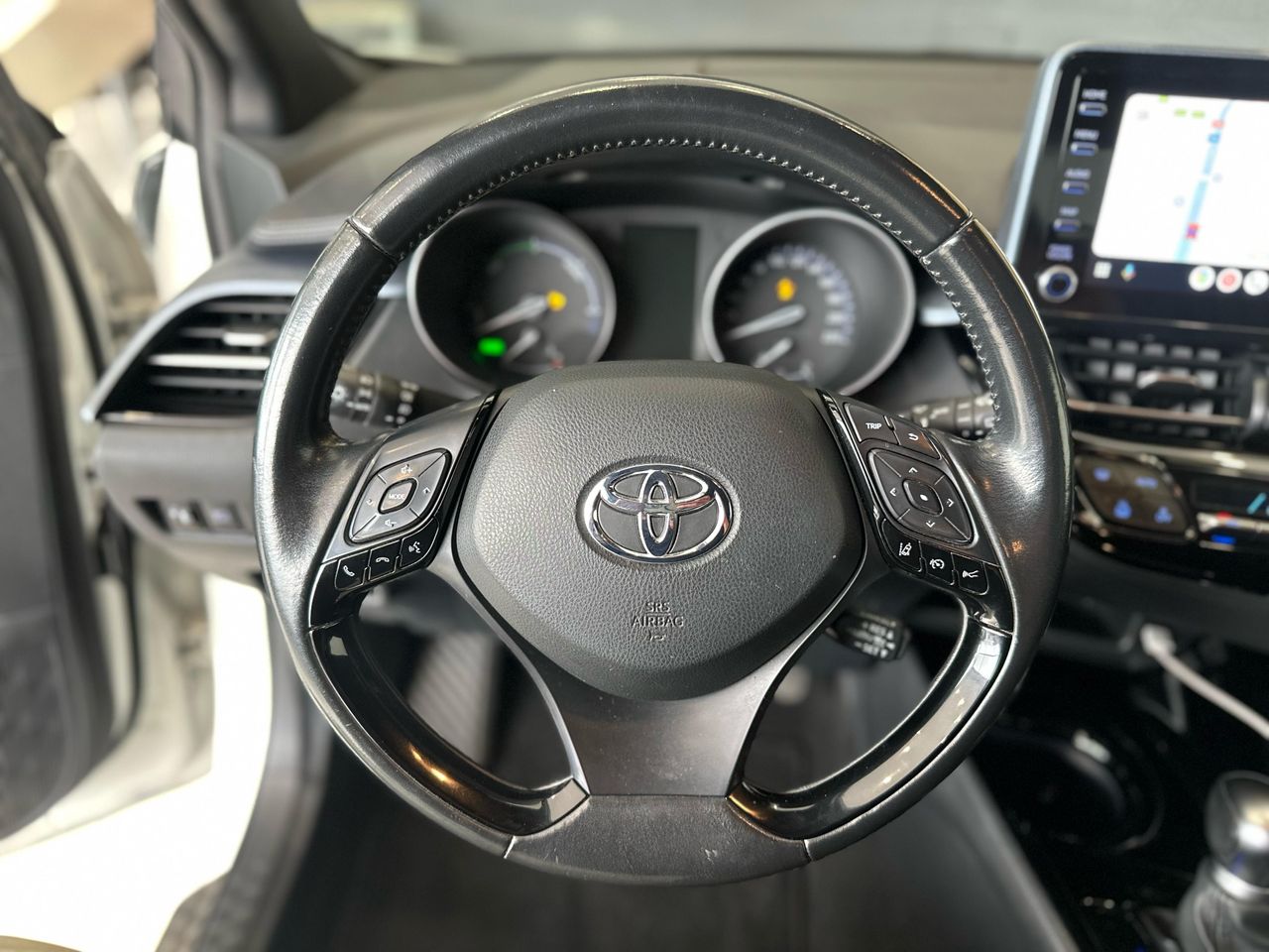 Foto Toyota C-HR 14
