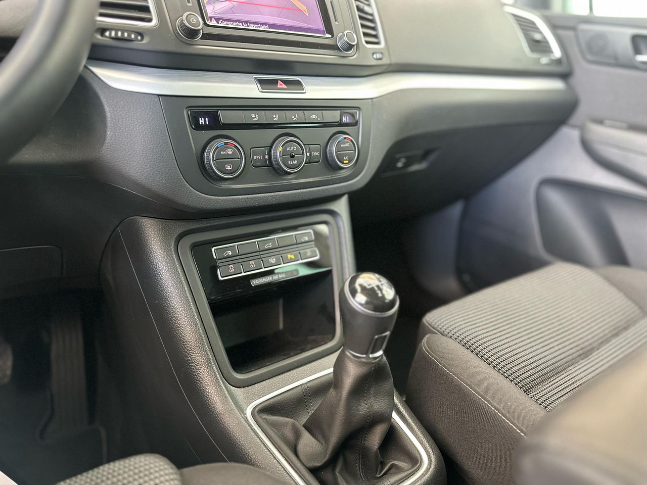 Foto Volkswagen Sharan 23