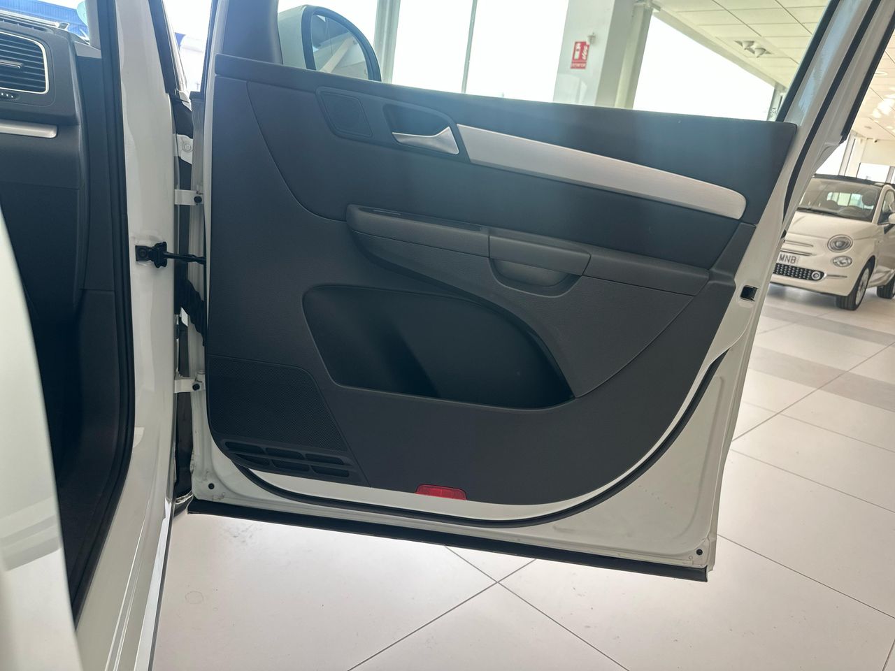 Foto Volkswagen Sharan 29