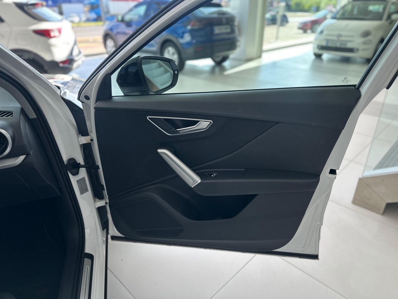 Foto Audi Q2 33