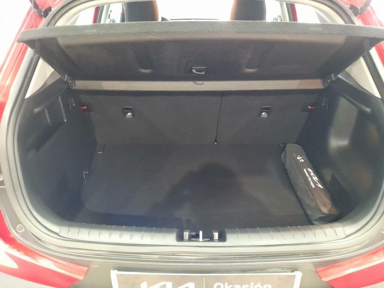 Foto Kia Stonic 13