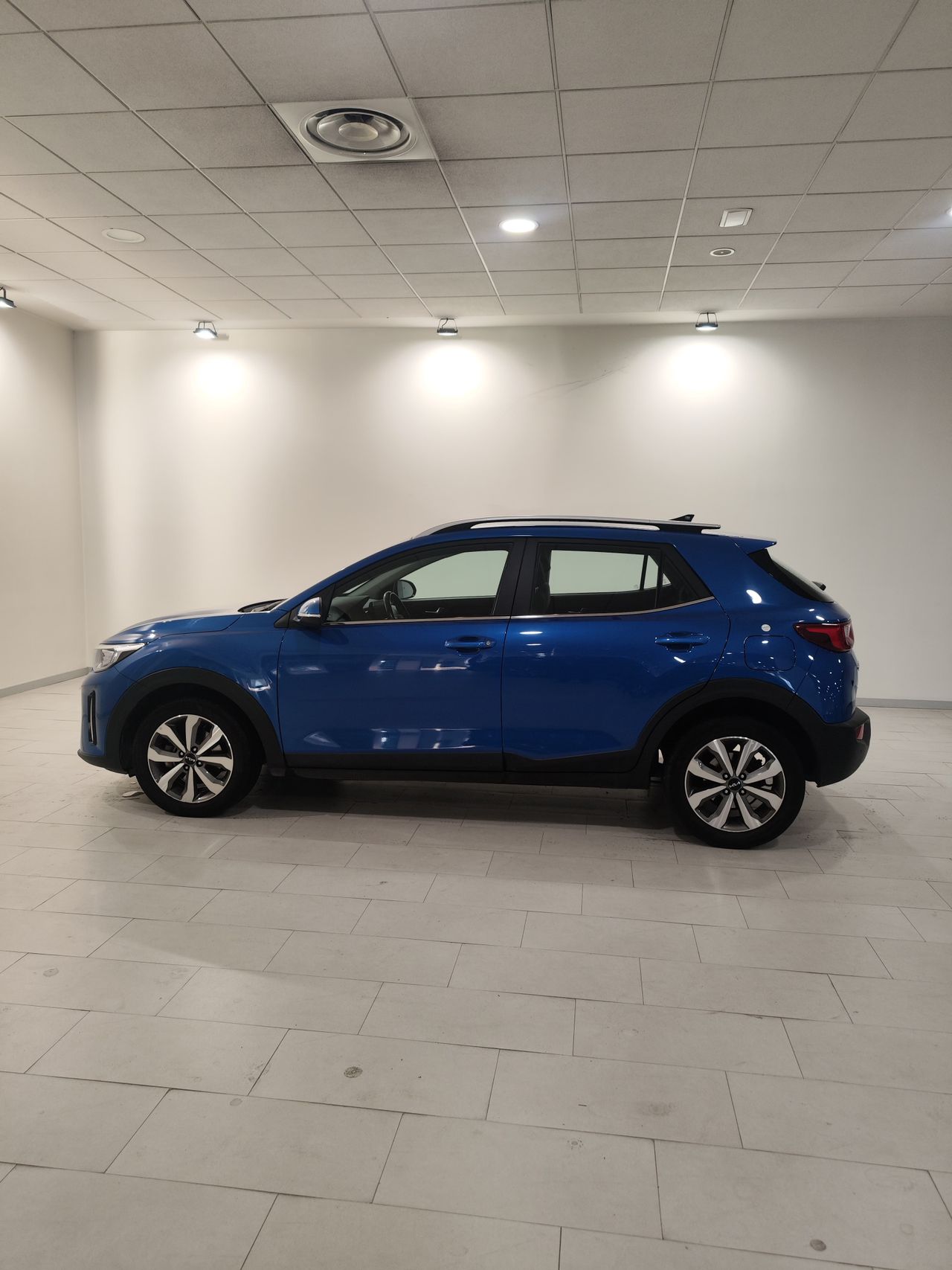 Foto Kia Stonic 4