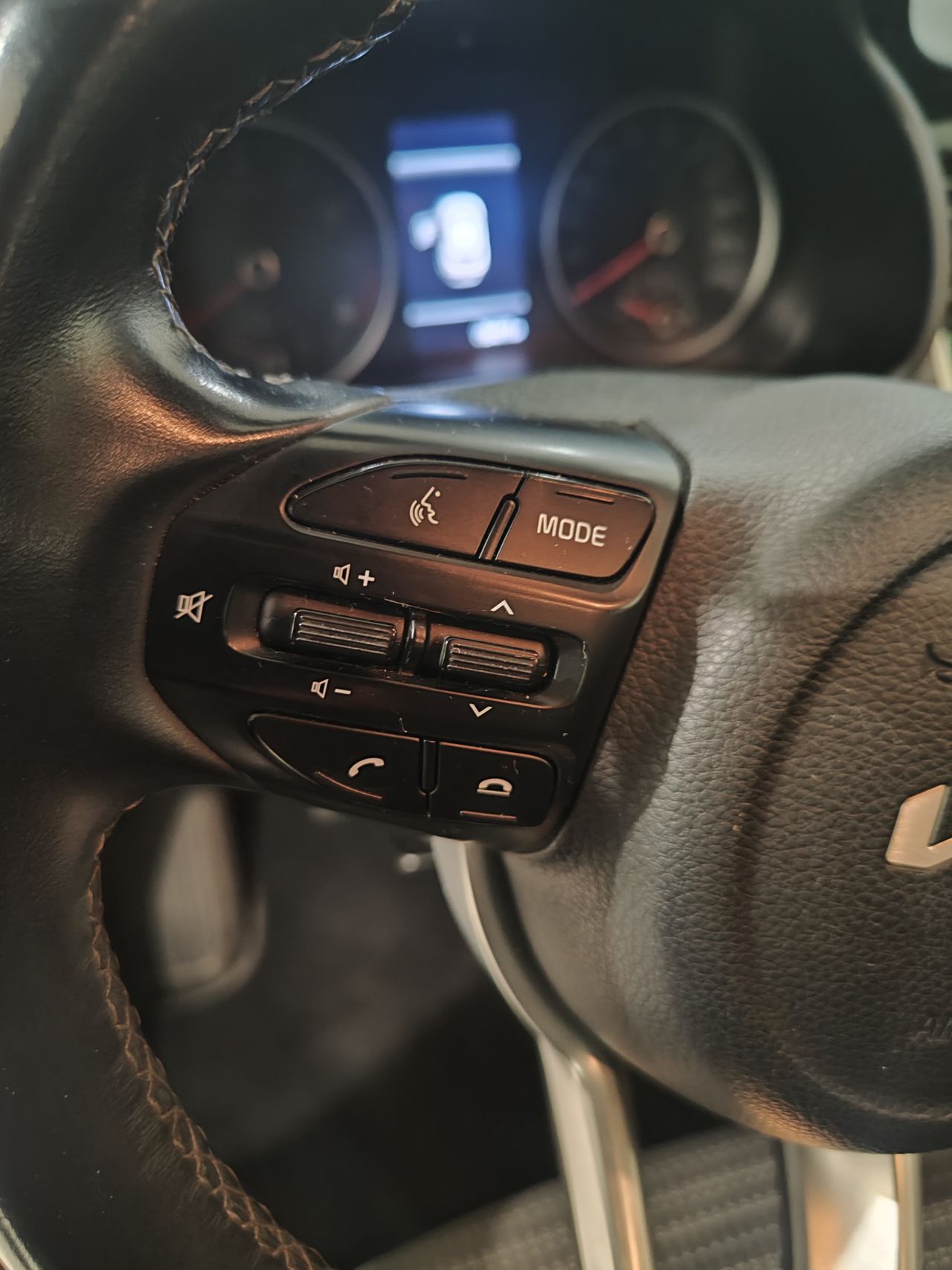 Foto Kia Stonic 10