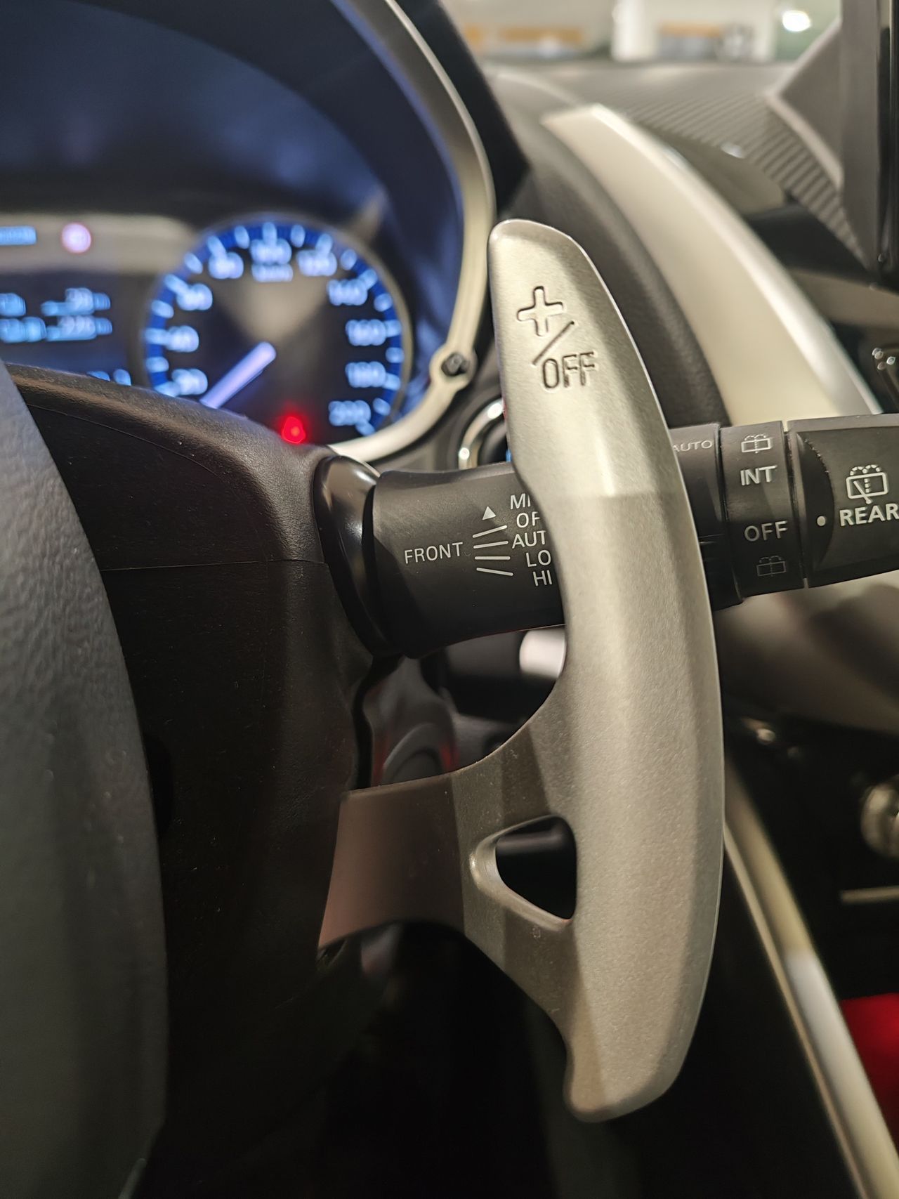 Foto Mitsubishi Eclipse Cross 12