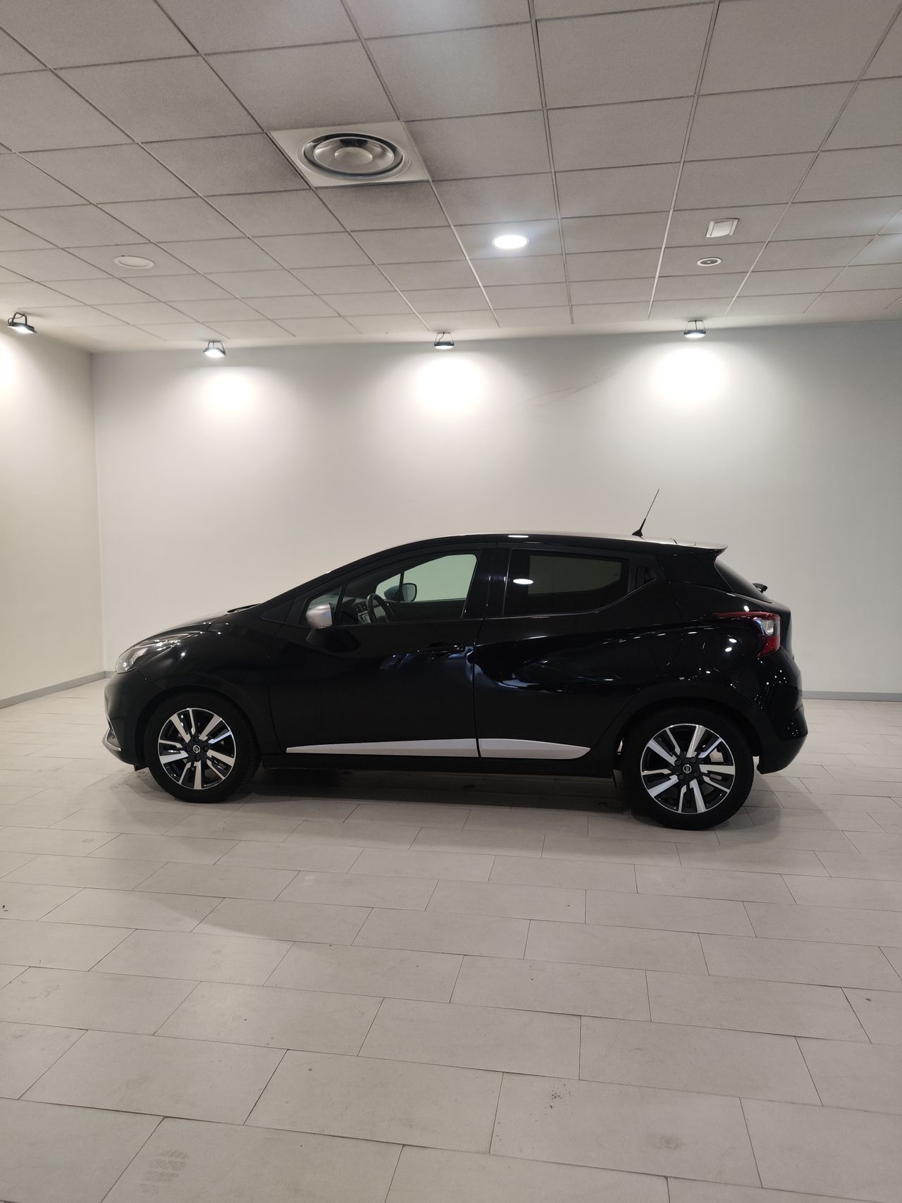 Foto Nissan Micra 4