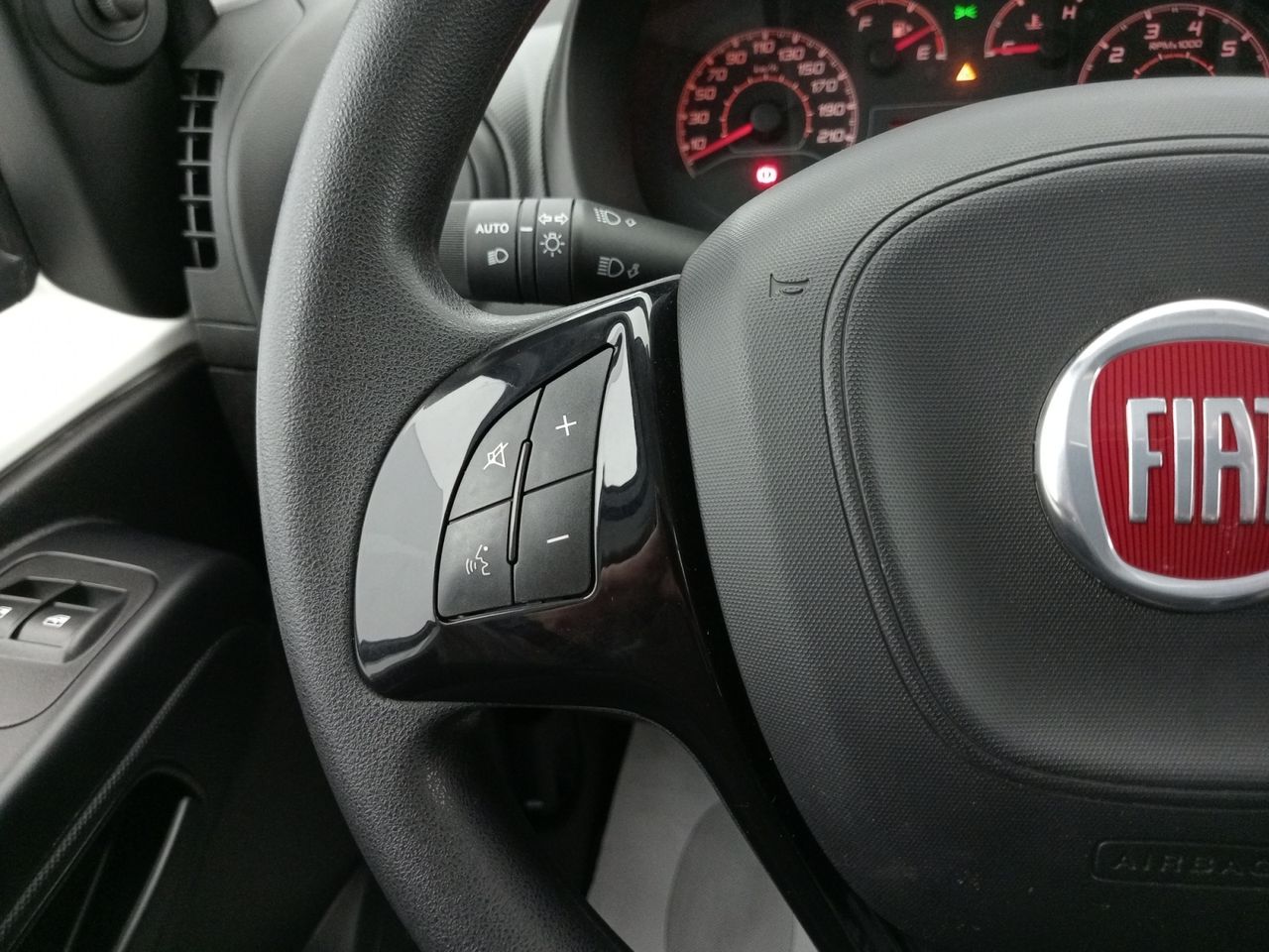 Foto Fiat Fiorino 15