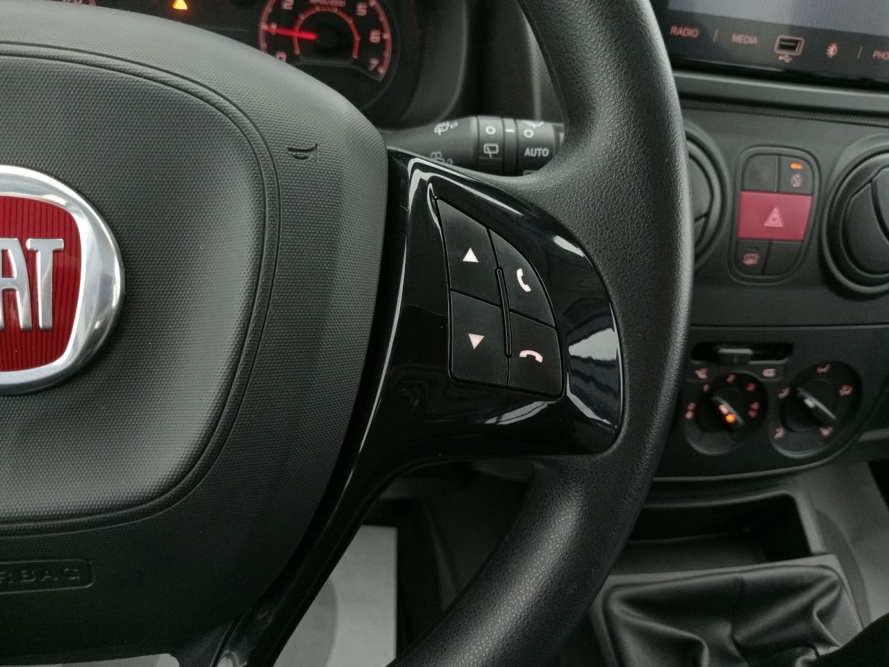 Foto Fiat Fiorino 16