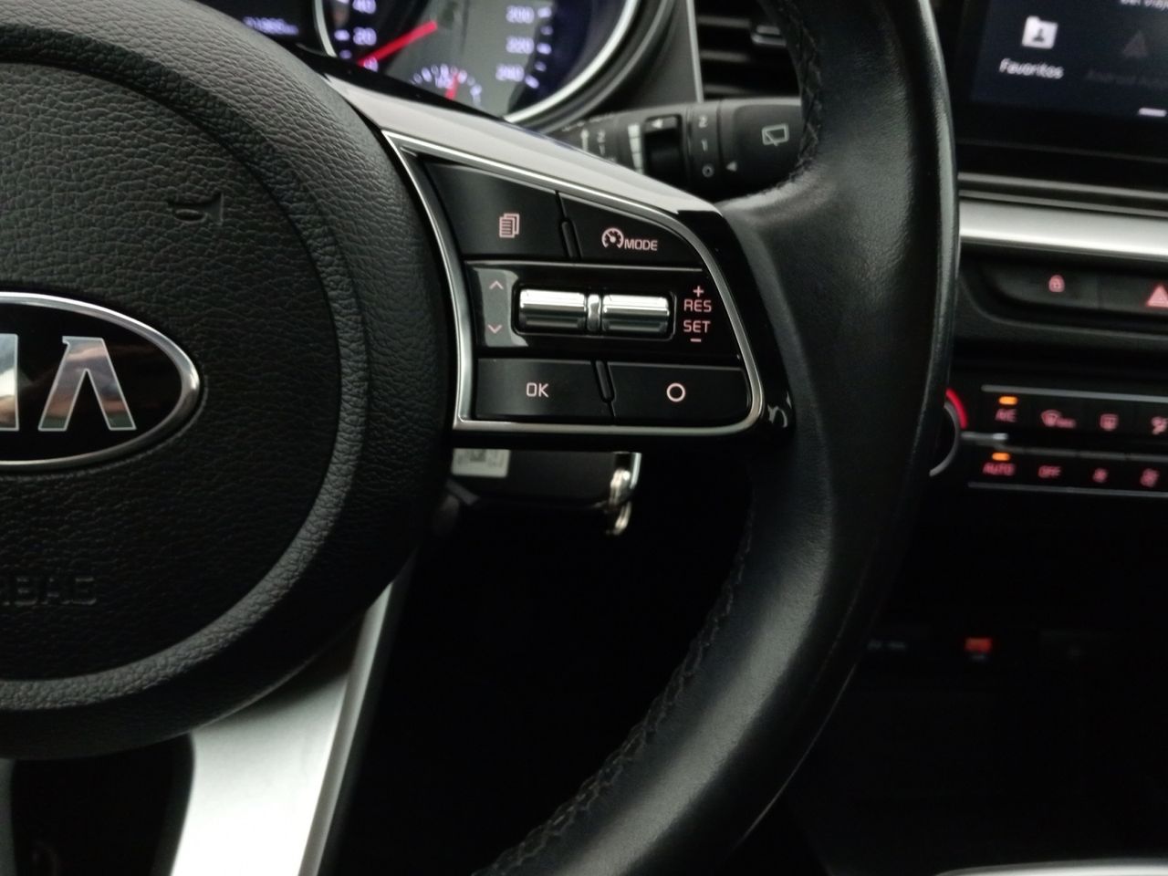 Foto Kia Ceed 16