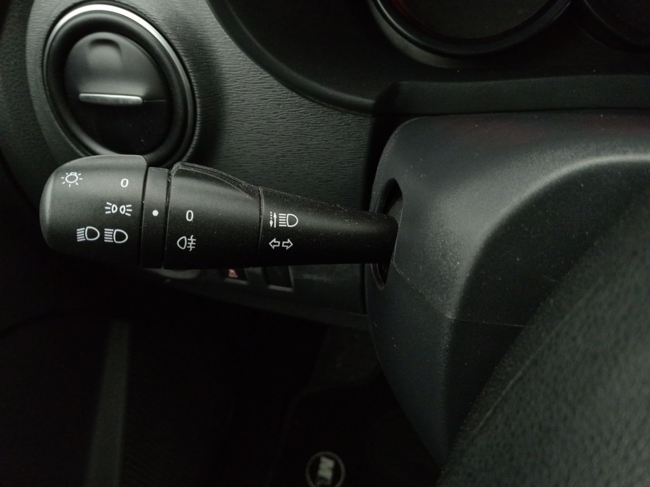 Foto Dacia Lodgy 16