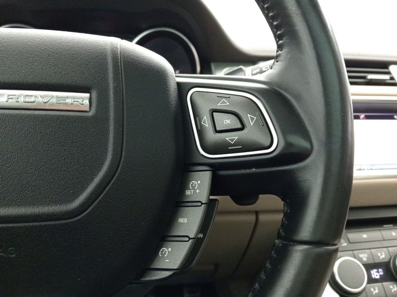 Foto Land-Rover Range Rover Evoque 18