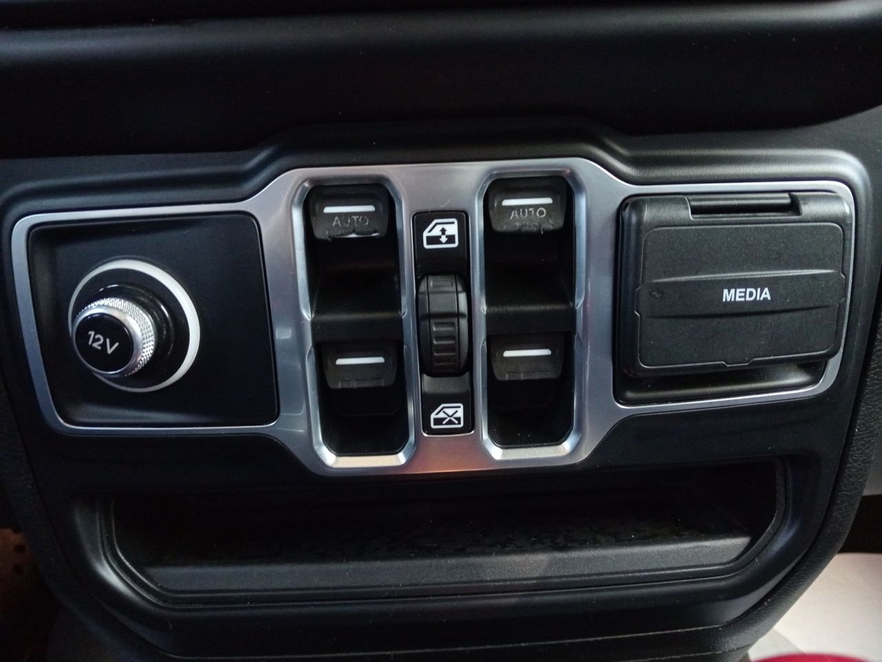 Foto Jeep Wrangler 20