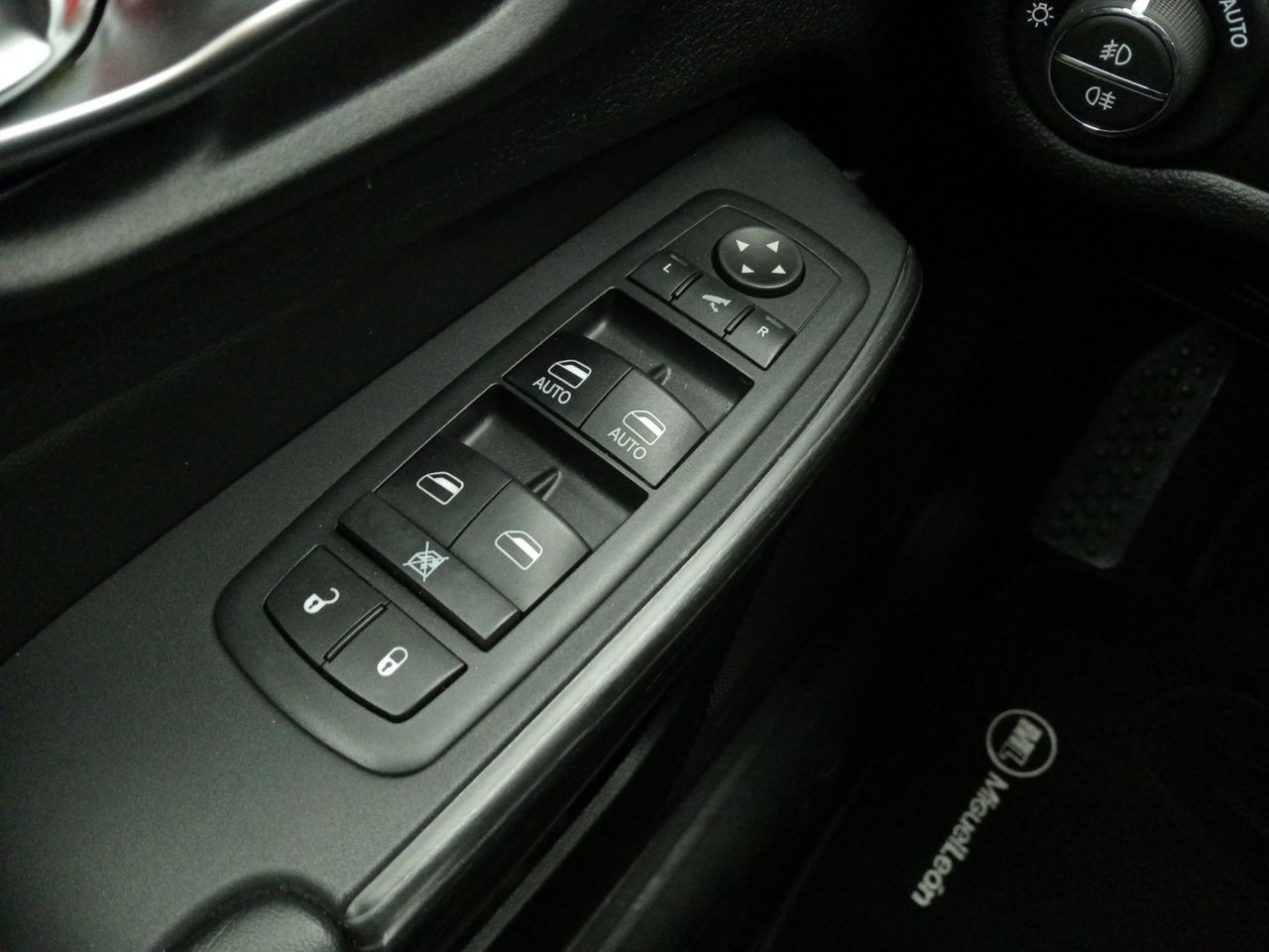 Foto Jeep Cherokee 21