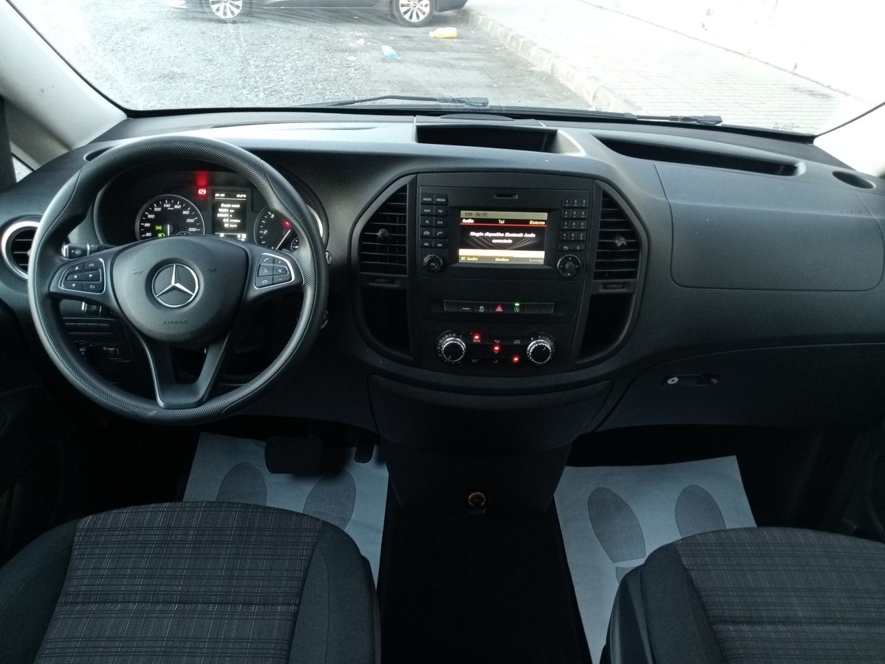 Foto Mercedes-Benz Vito 6