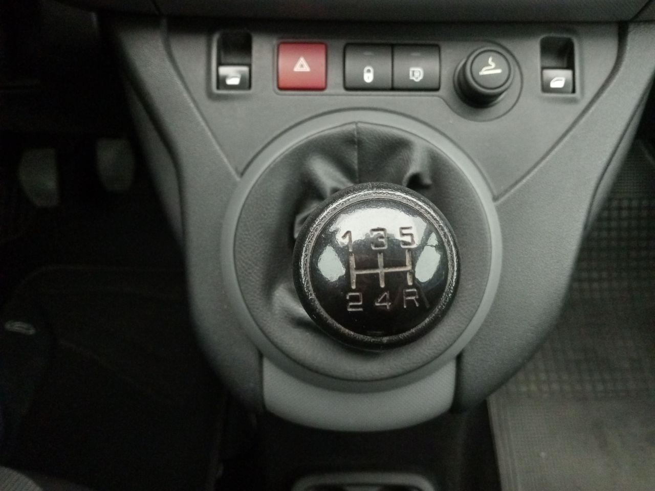 Foto Peugeot Partner 12