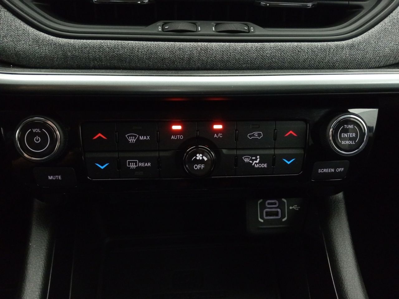 Foto Jeep Compass 13