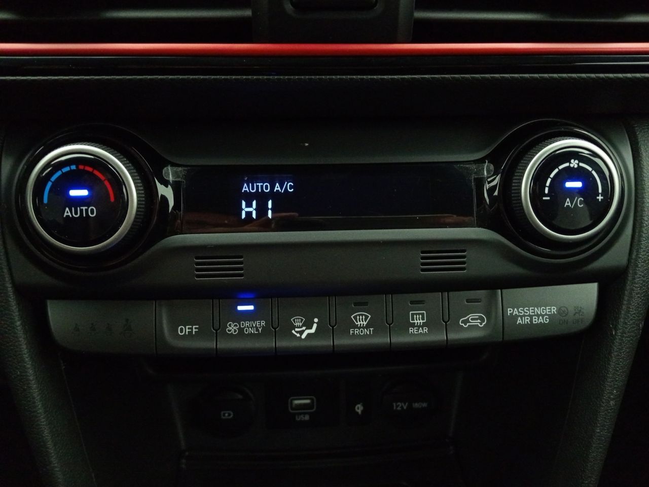 Foto Hyundai Kona 14