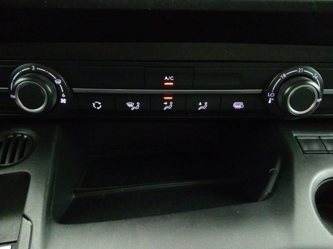 Foto Peugeot Partner 13