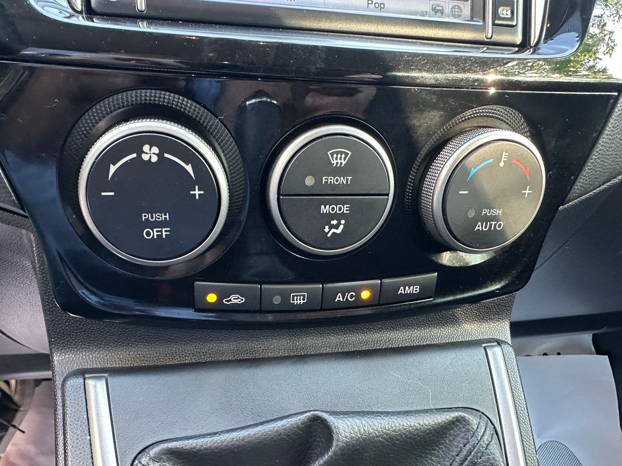 Foto Mazda Mazda5 28