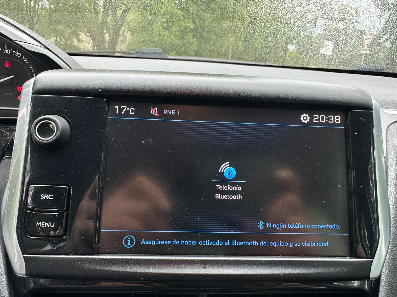 Foto Peugeot 208 32