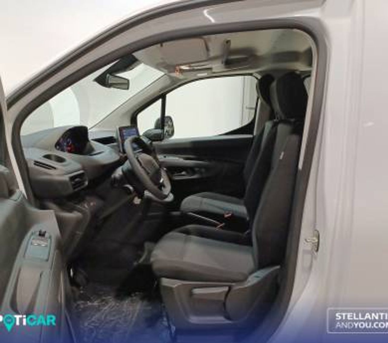 Foto Peugeot Rifter 7