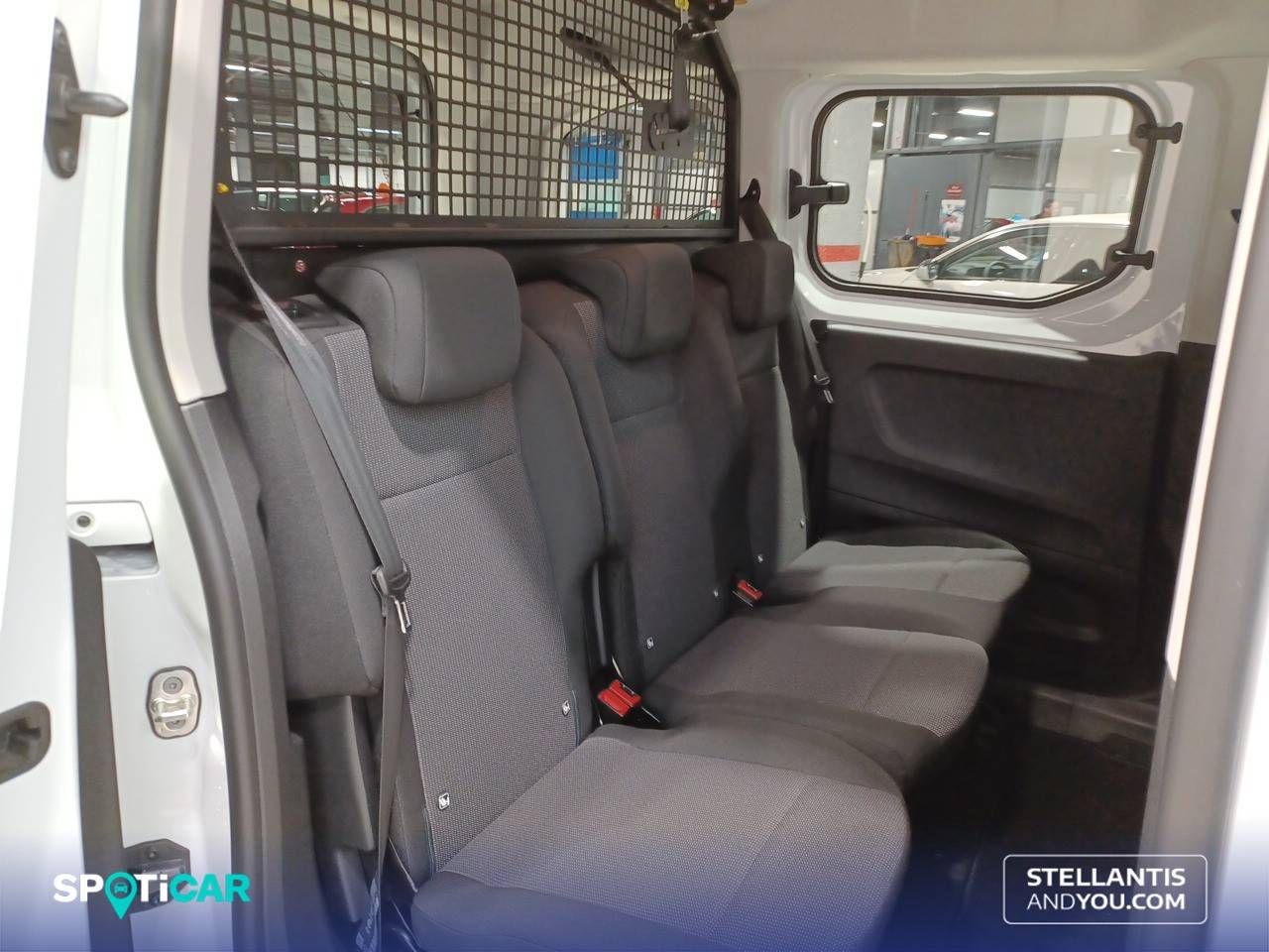 Foto Peugeot Rifter 9