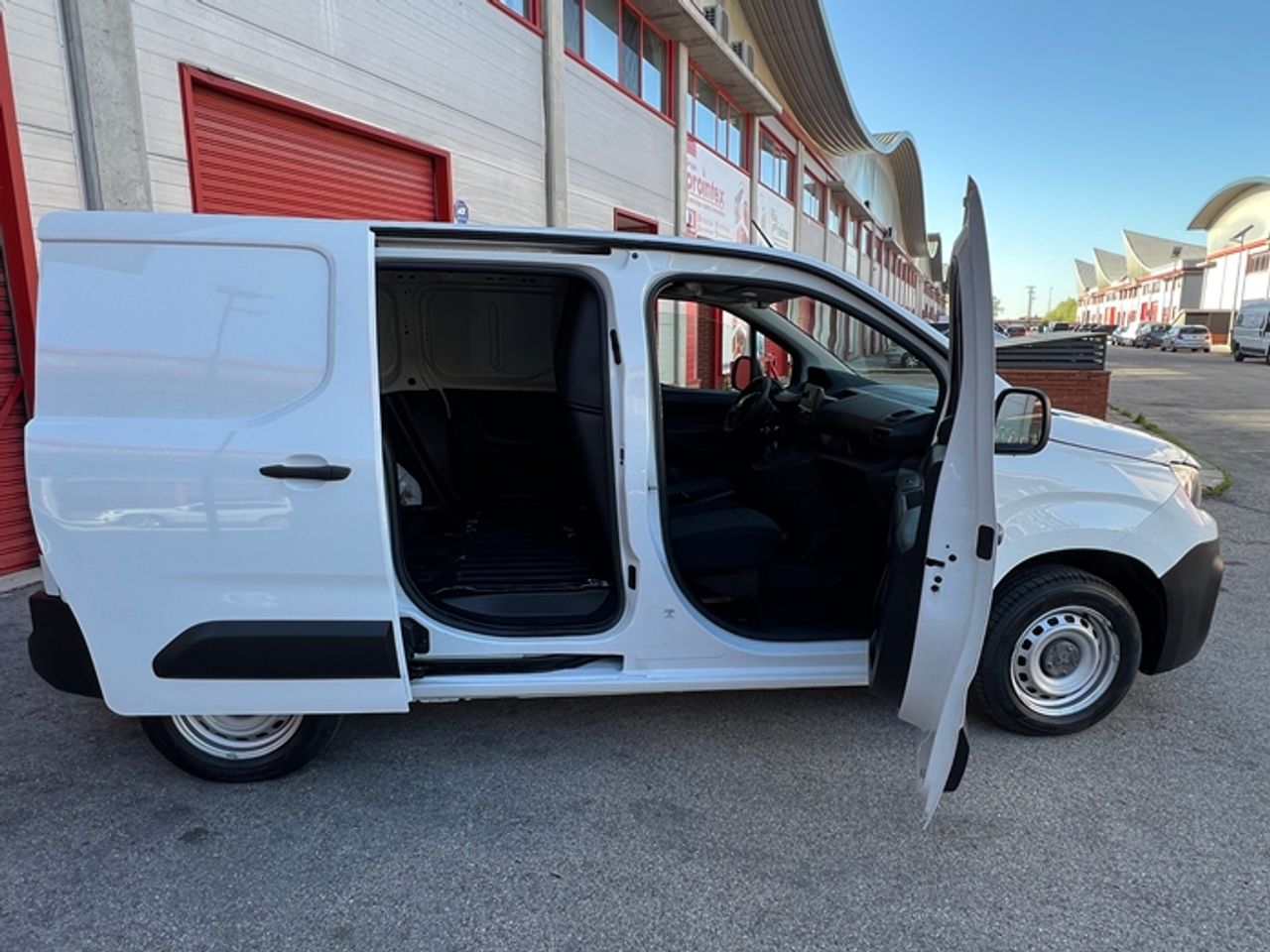 Foto Peugeot Partner 6