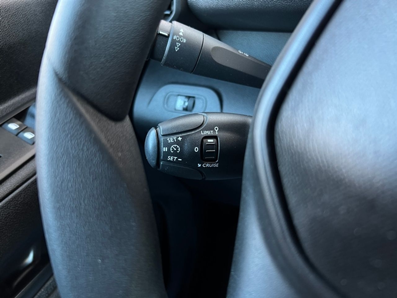 Foto Peugeot Partner 7