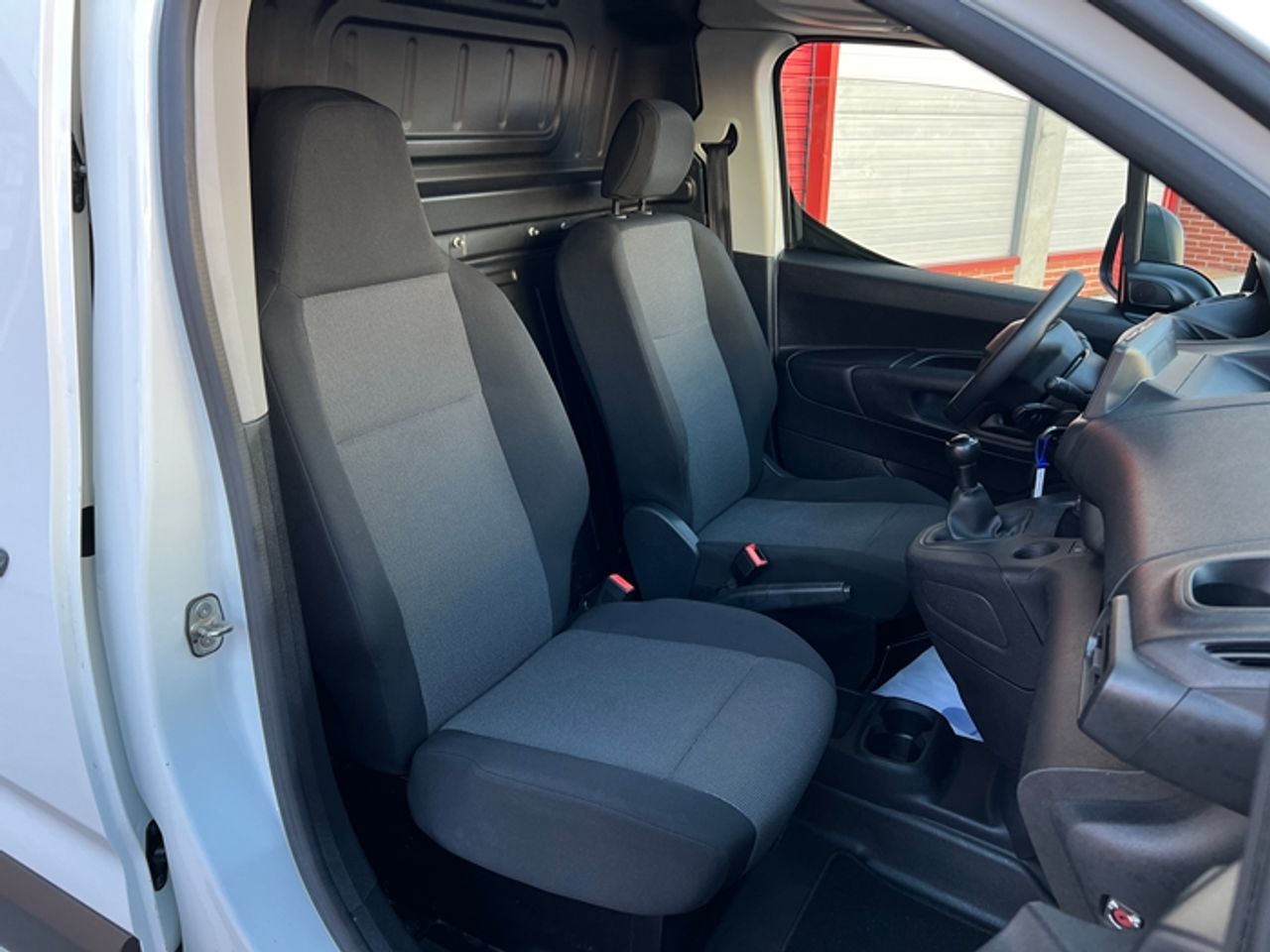 Foto Peugeot Partner 8