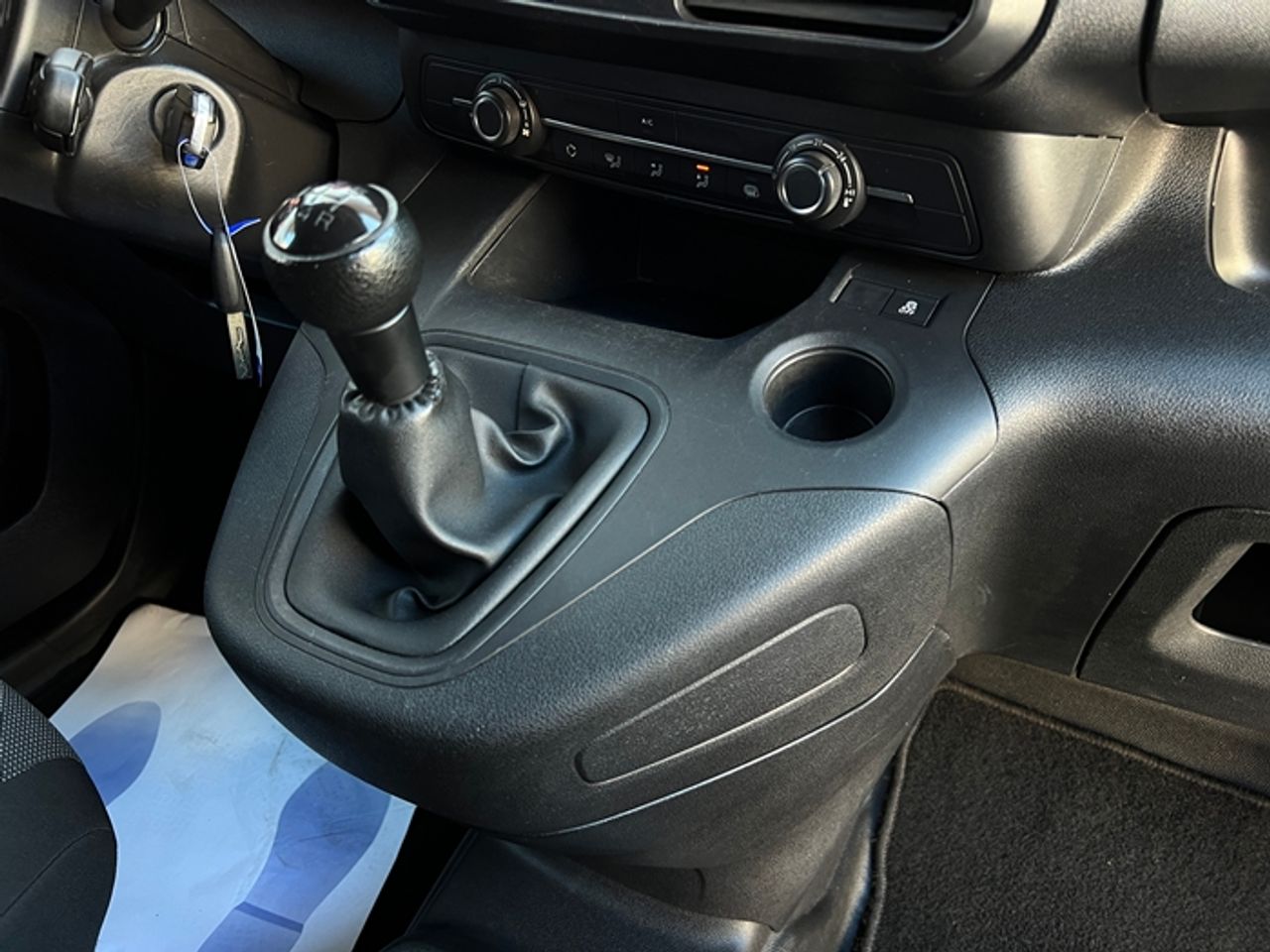 Foto Peugeot Partner 10