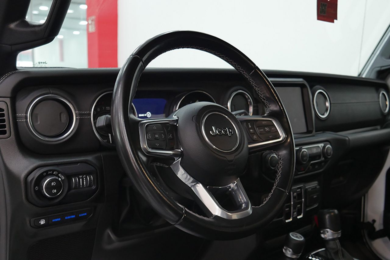 Foto Jeep Wrangler 4