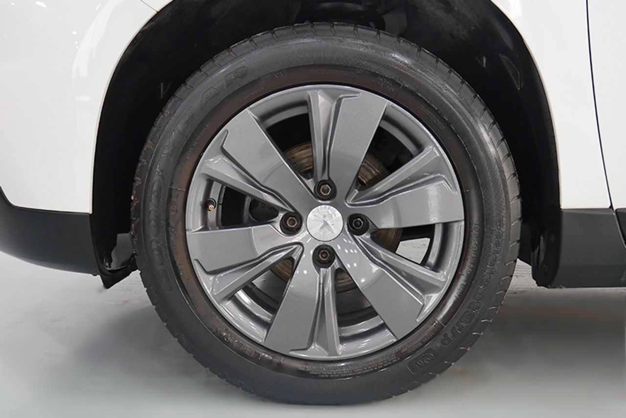 Foto Peugeot 2008 10
