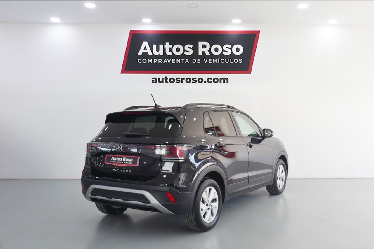 Foto Volkswagen T-Cross 3