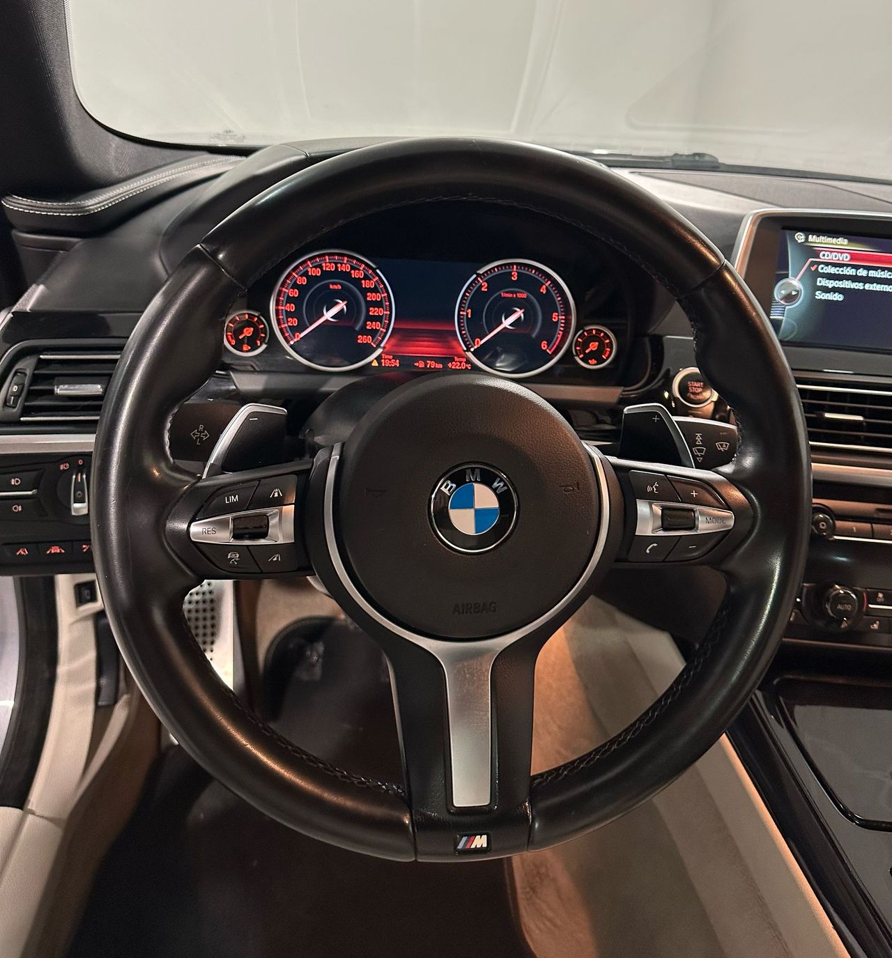 Foto BMW Serie 6 8