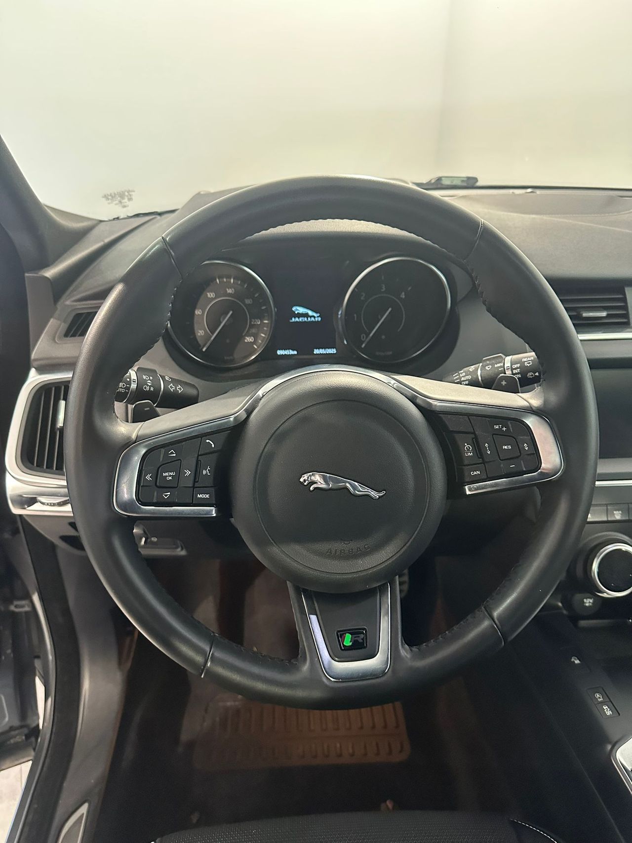 Foto Jaguar E-Pace 10