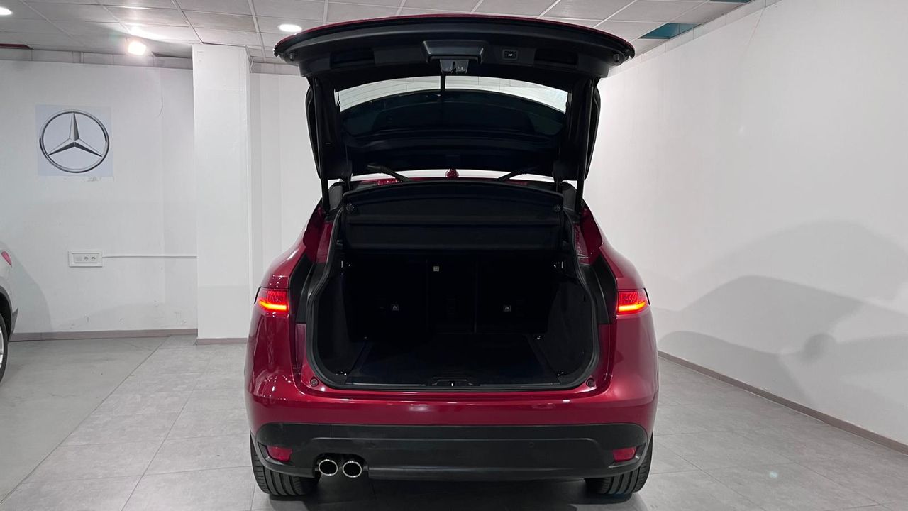 Foto Jaguar F-Pace 8