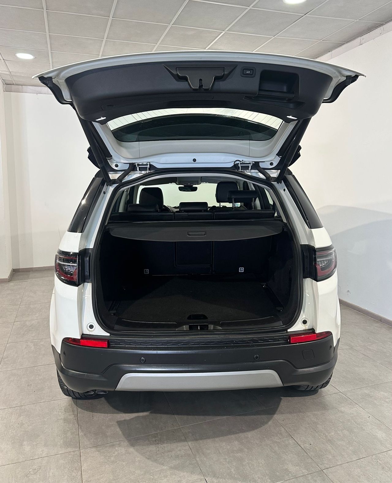 Foto Land-Rover Discovery Sport 12