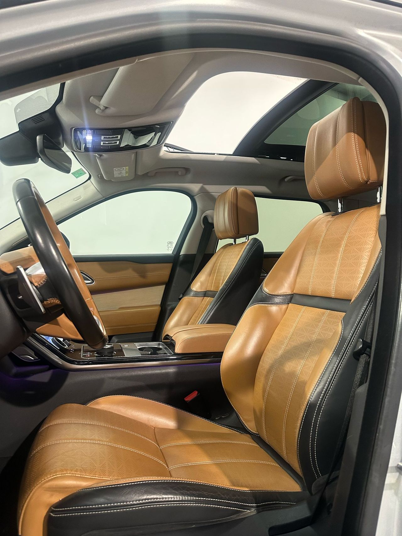 Foto Land-Rover Range Rover Velar 7