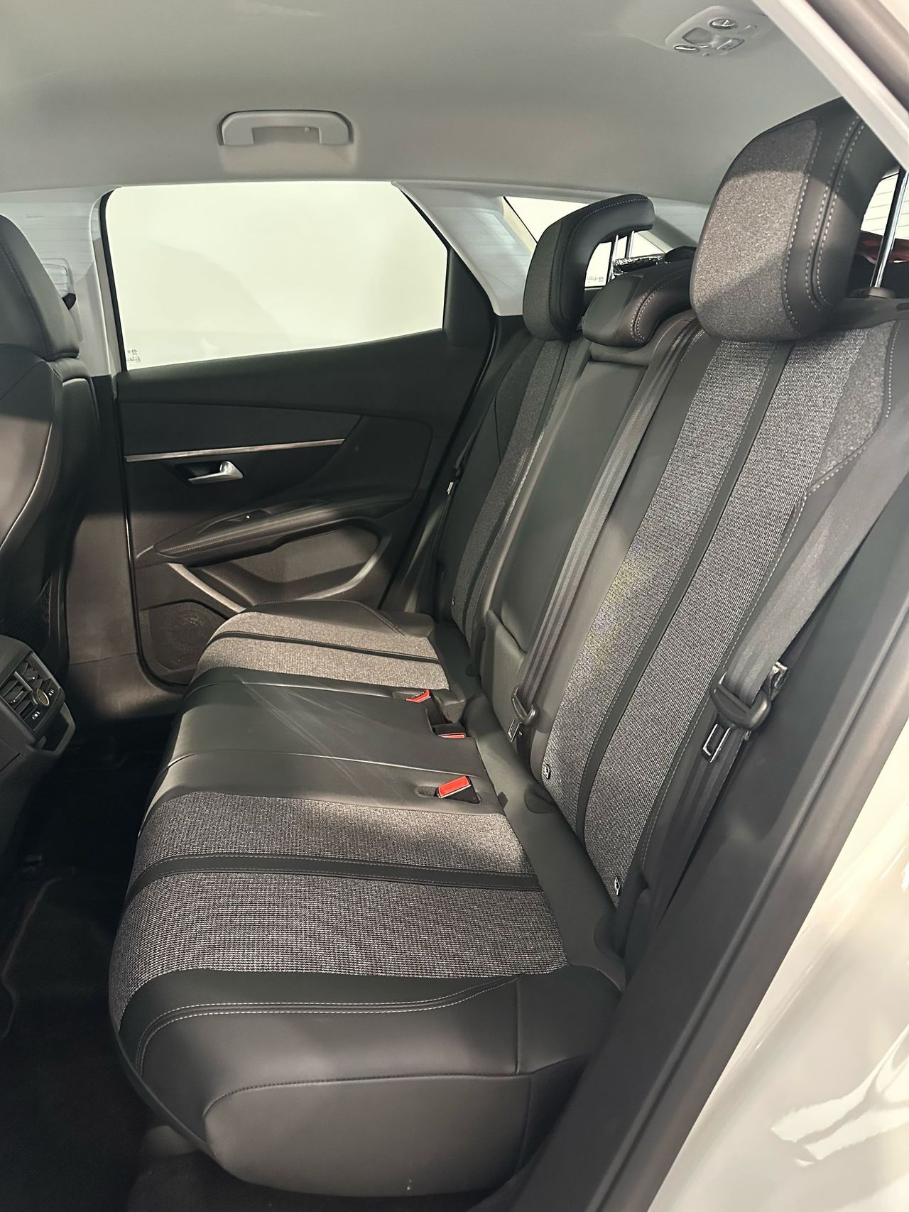 Foto Peugeot 3008 9