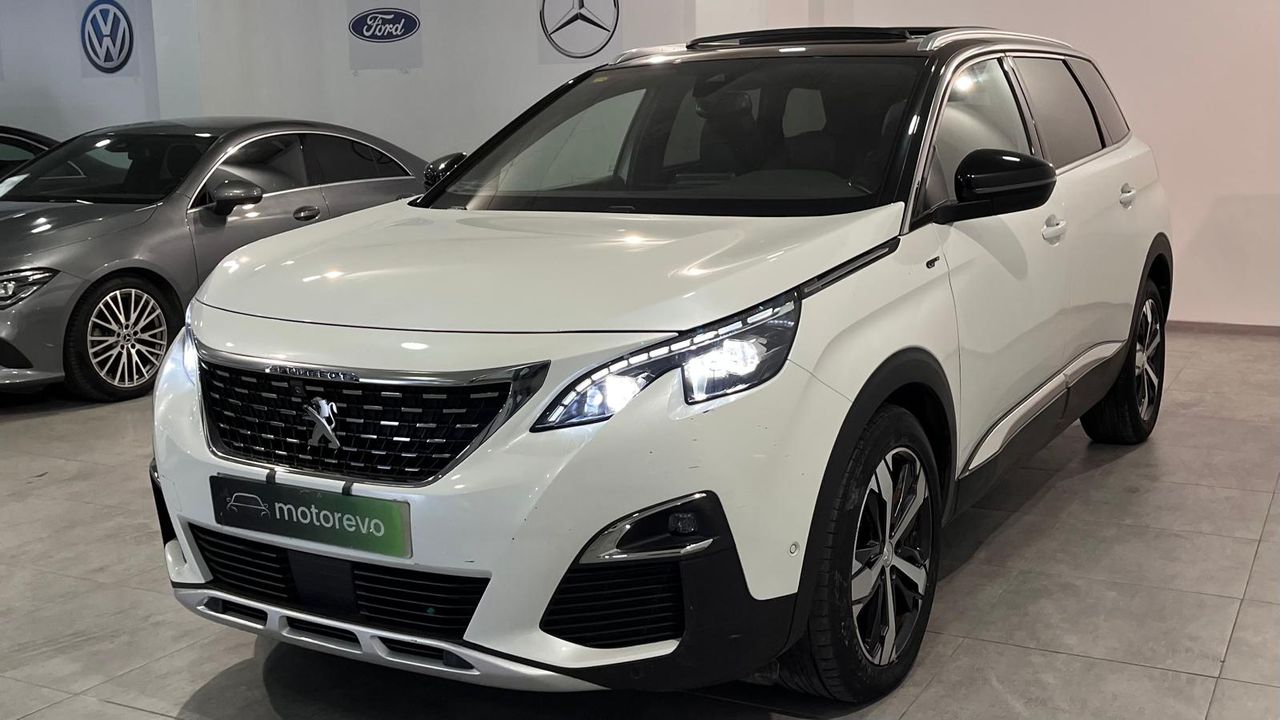 Foto Peugeot 5008 16