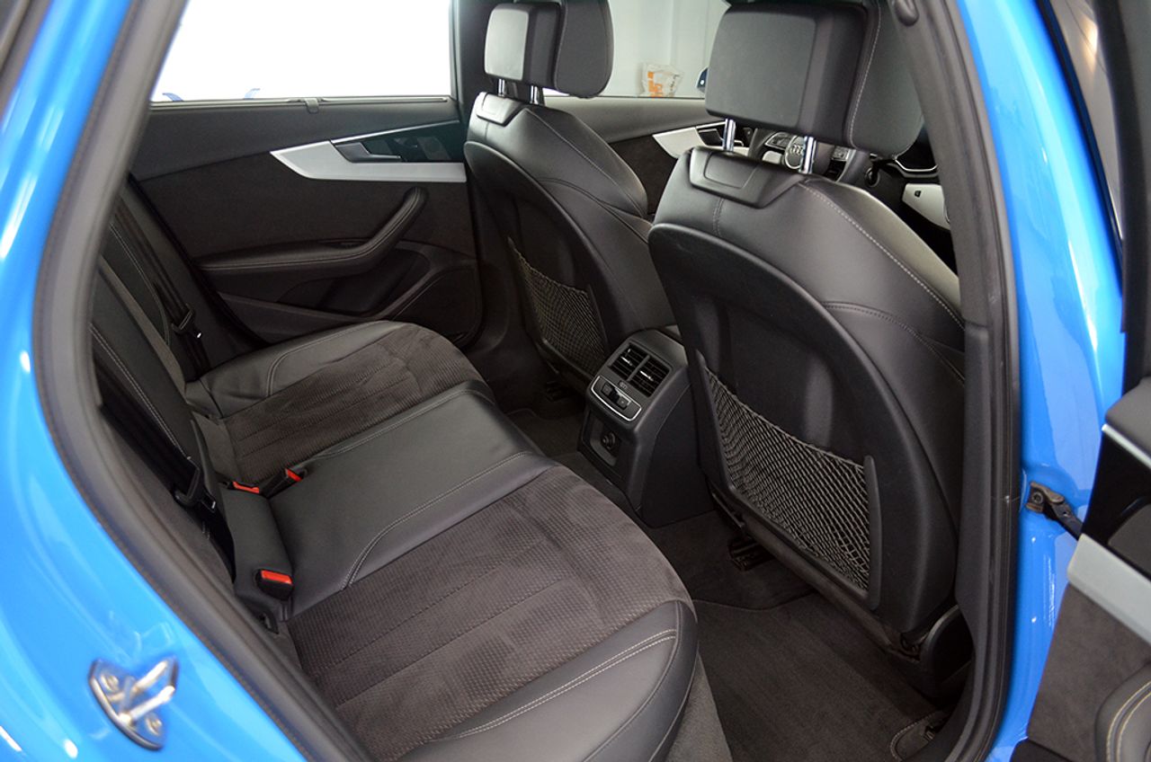 Foto Audi S4 12