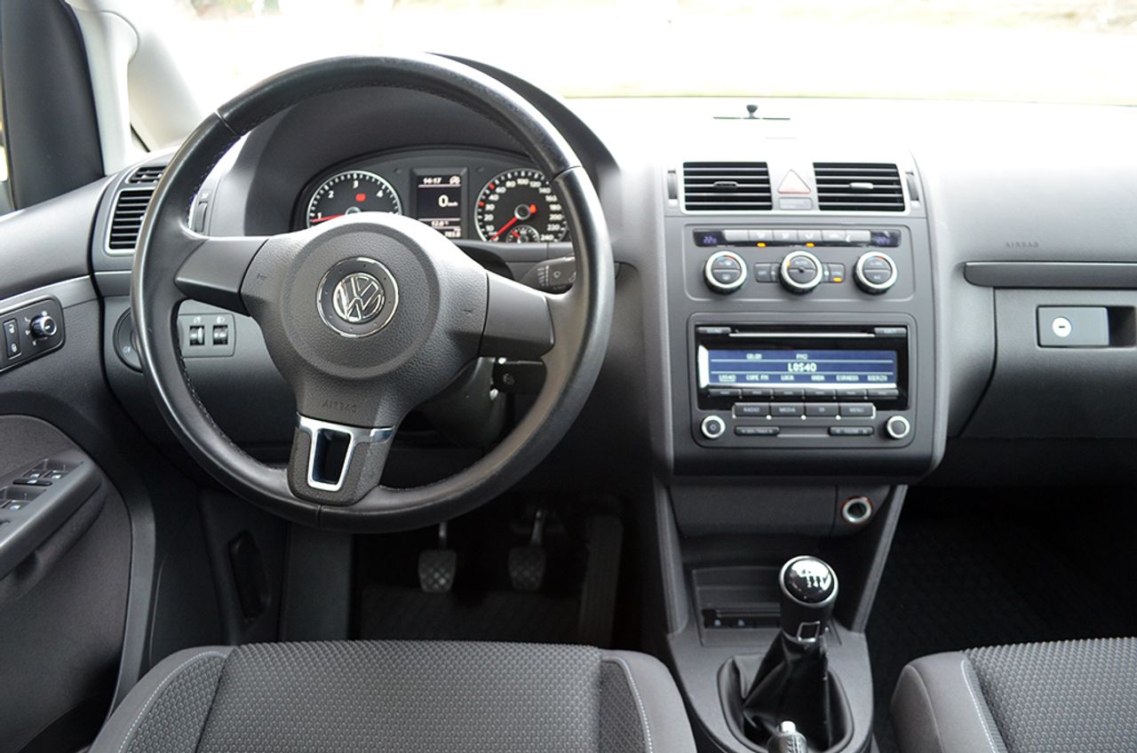 Foto Volkswagen Touran 14