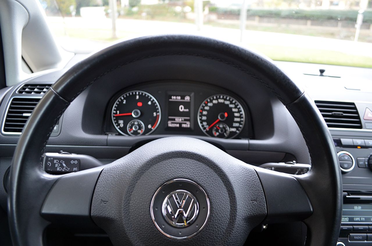 Foto Volkswagen Touran 18