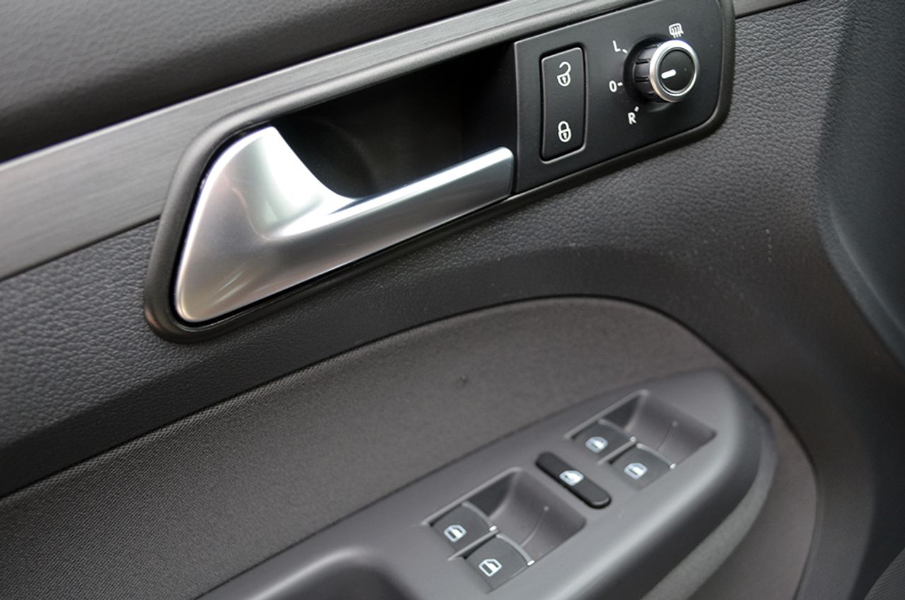 Foto Volkswagen Touran 27