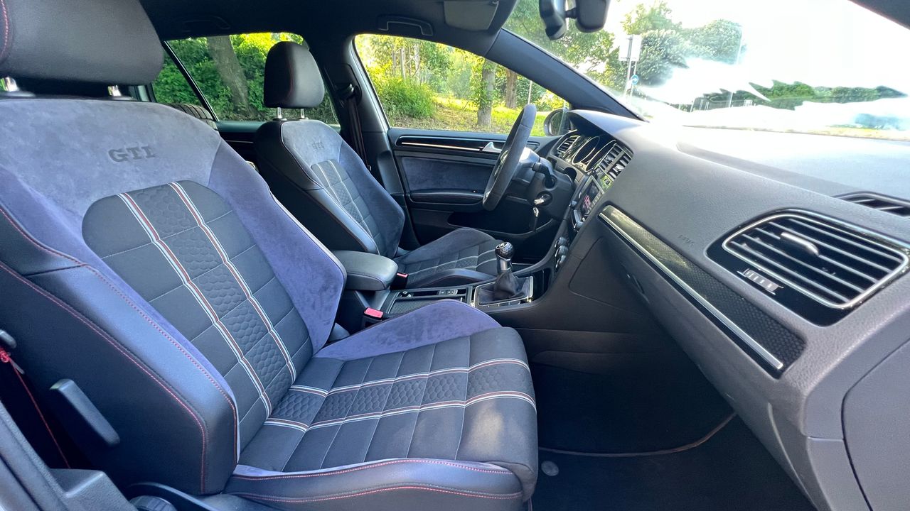 Foto Volkswagen Golf 12