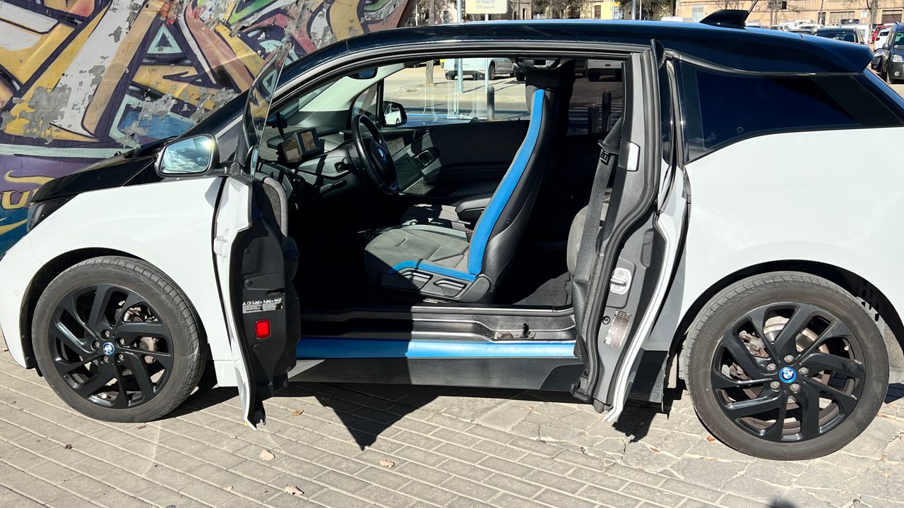 Foto BMW i3 14