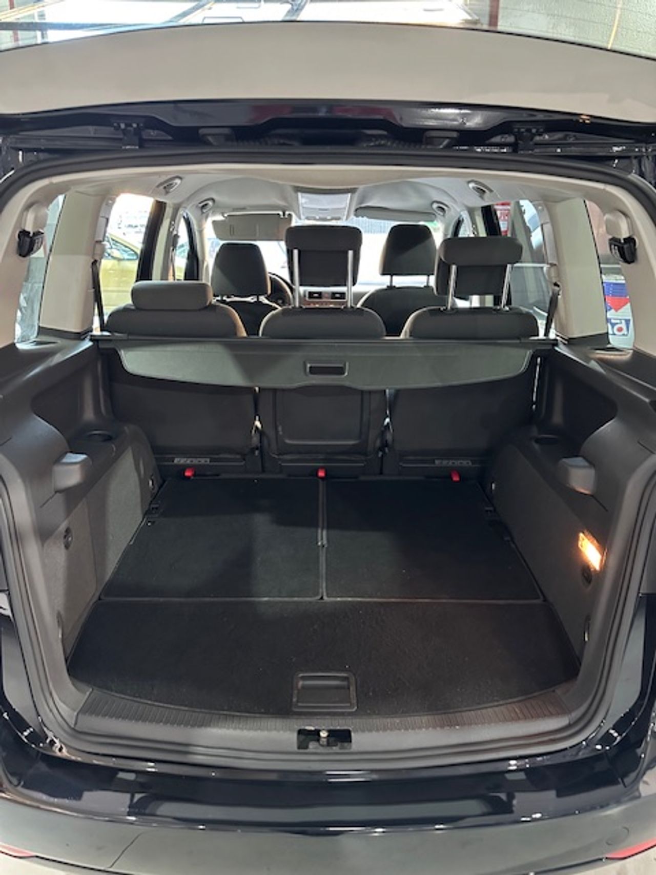 Foto Volkswagen Touran 12