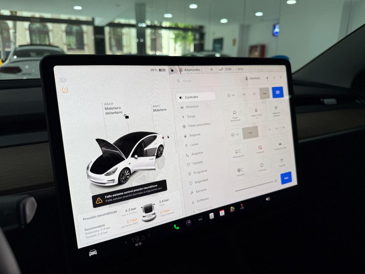 Foto Tesla Model 3 14