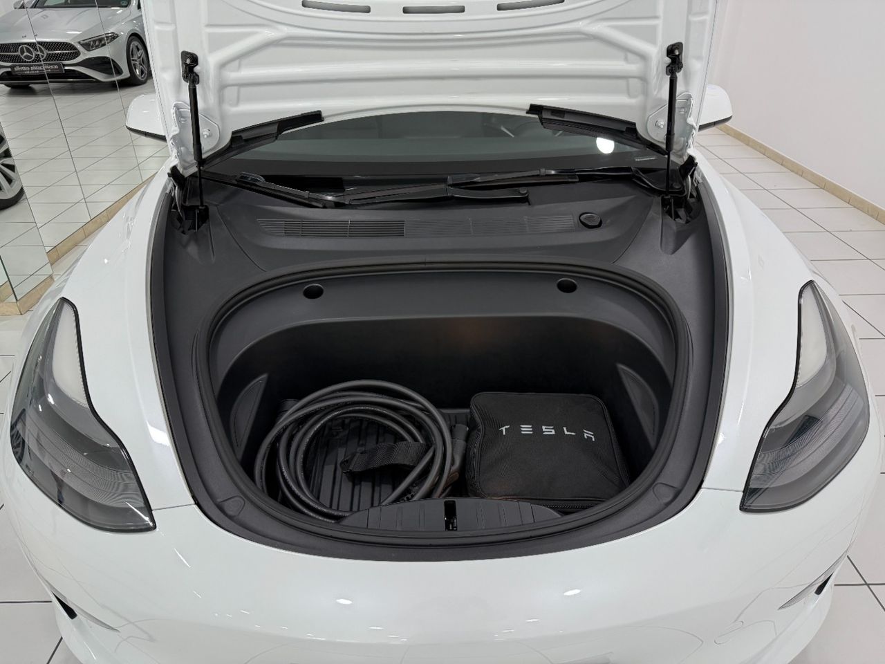 Foto Tesla Model 3 17